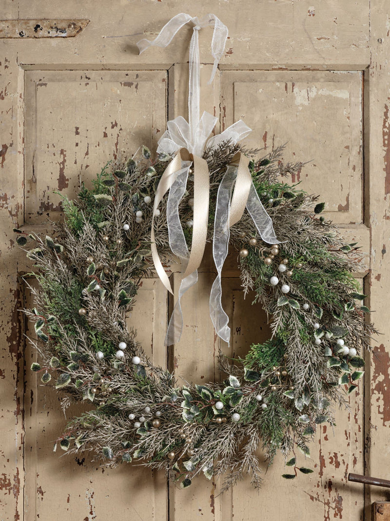 Everlands Christmas wreath berries and foliage champagne tones 60cm - British product