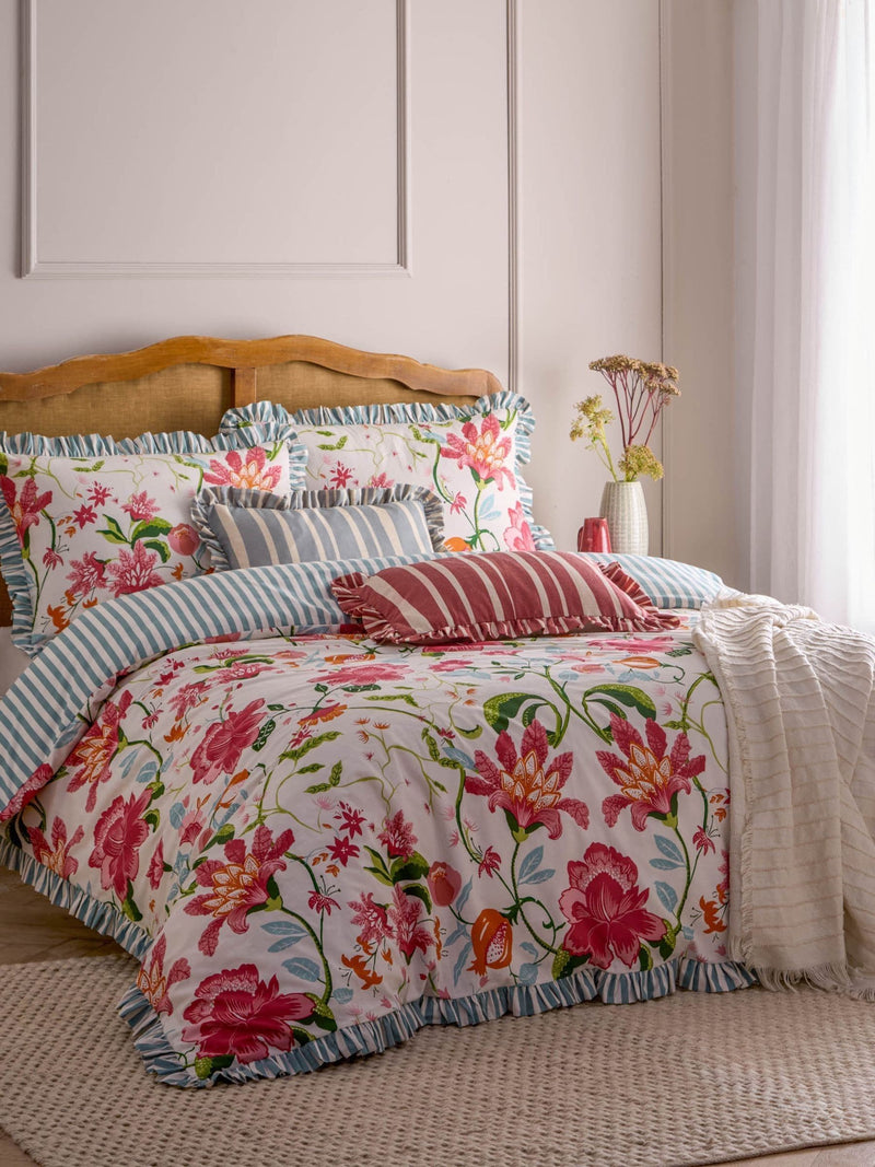 Wylder floral ruffle duvet cover set (British brand)