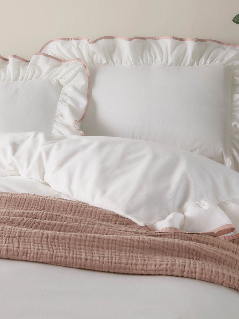 Wylder pink blousey cotton ruffle duvet set (British brand)