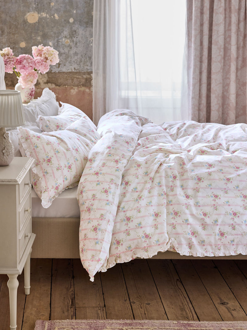 Shabby Chic by Rachel Ashwell® Ditsy Floral Trellis Print Petite Ruffle Duvet Cover and Pillowcase Set