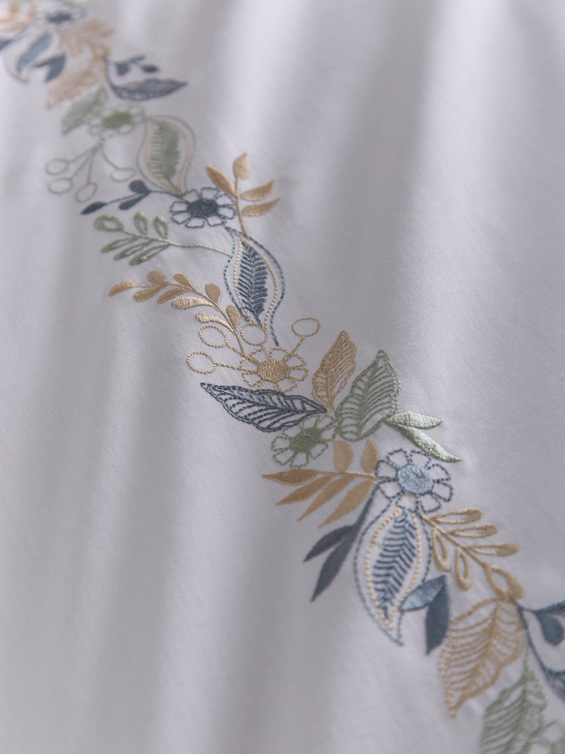 Appletree White Julianna Embroidery 100% Cotton Duvet Cover Set - British product