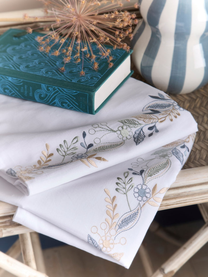 Appletree White Julianna Embroidery 100% Cotton Duvet Cover Set - British product