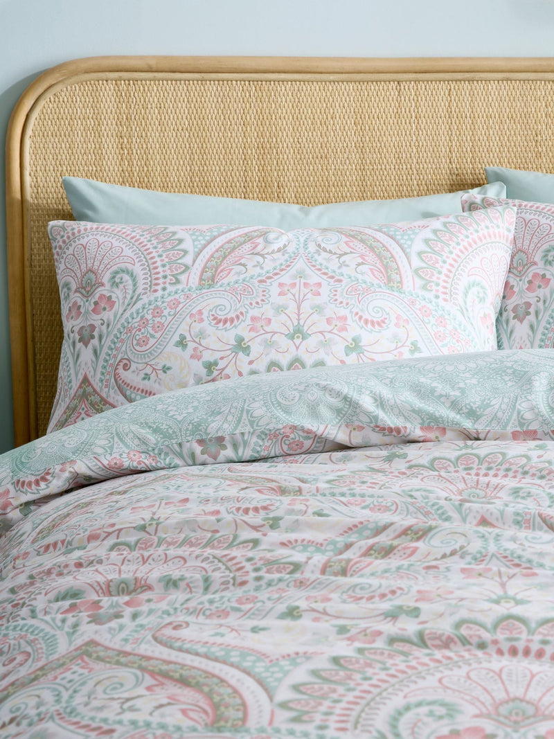 Dreams & Drapes Green Palais Reversible Duvet Cover Set - British product