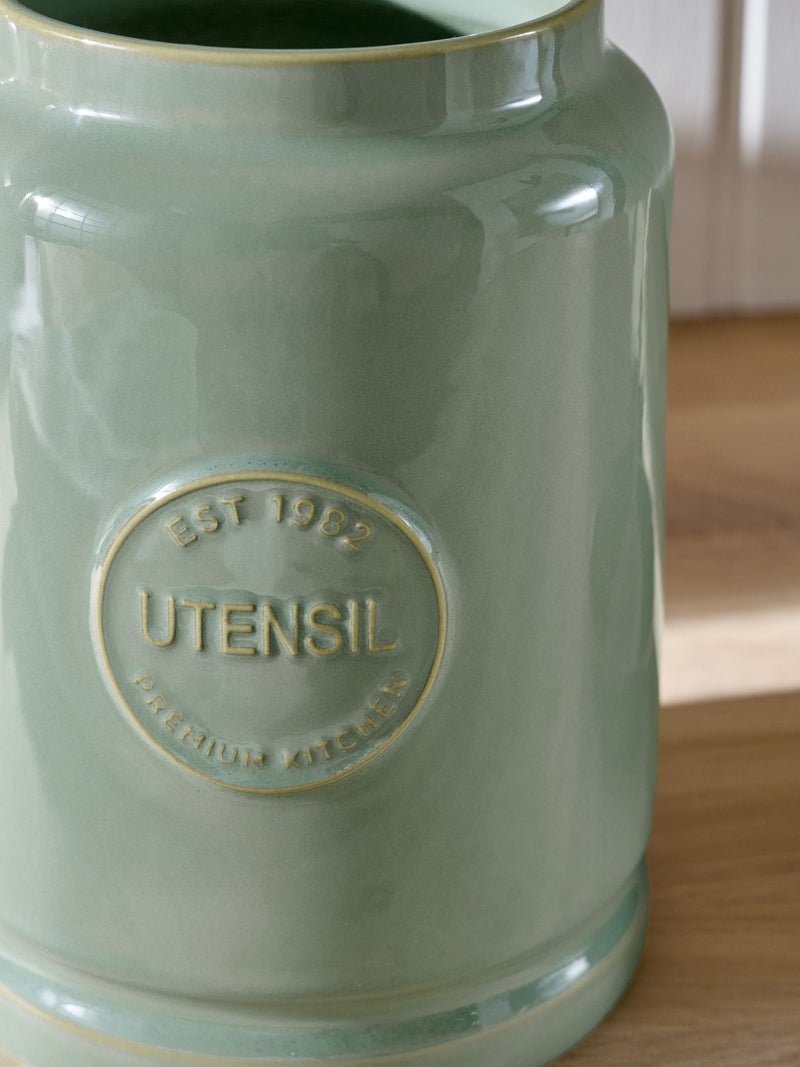 Sage green country badge ceramic utensil pot (British brand)