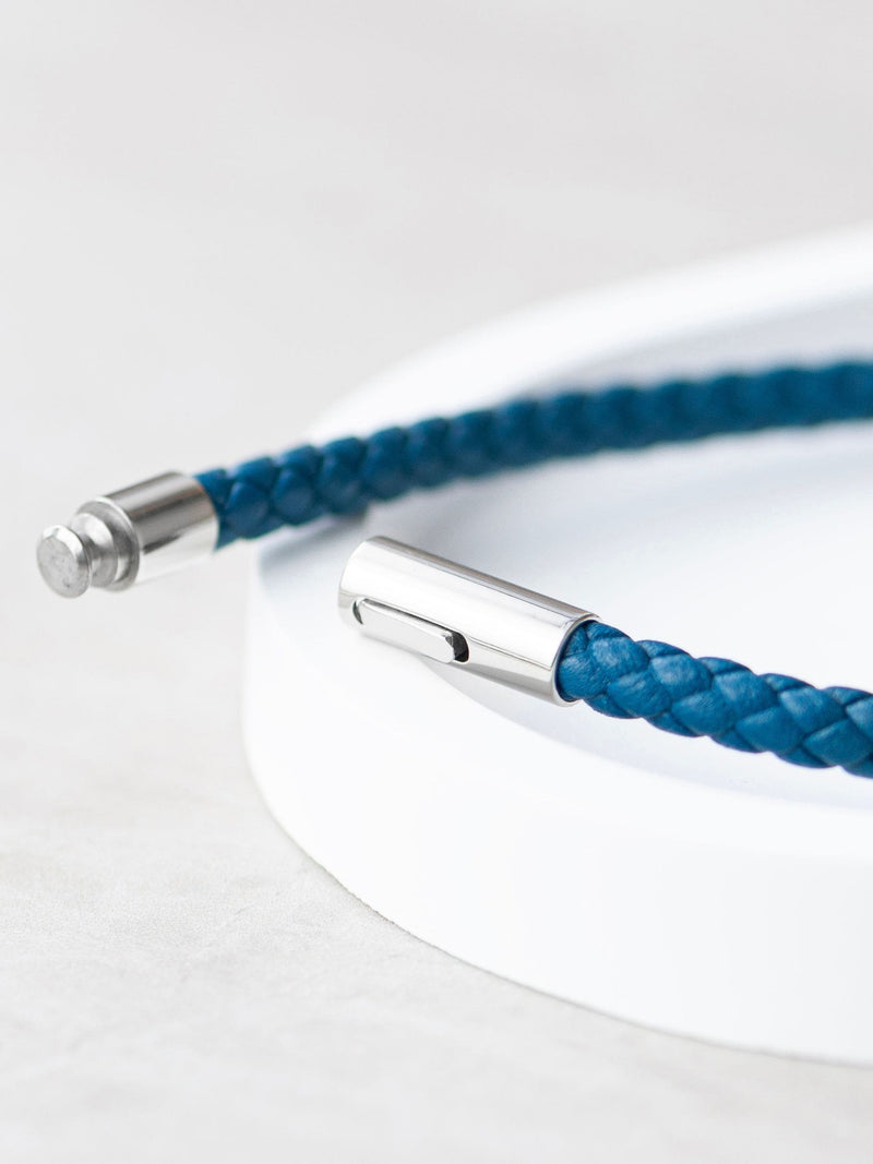 Treat Republic Mens Personalised Infinity Capsule Leather Bracelet