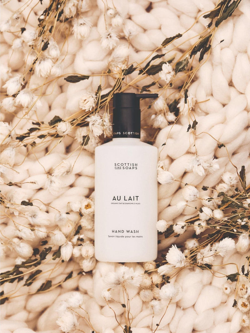 Scottish Fine Soaps Au Lait Hand Wash 300ml