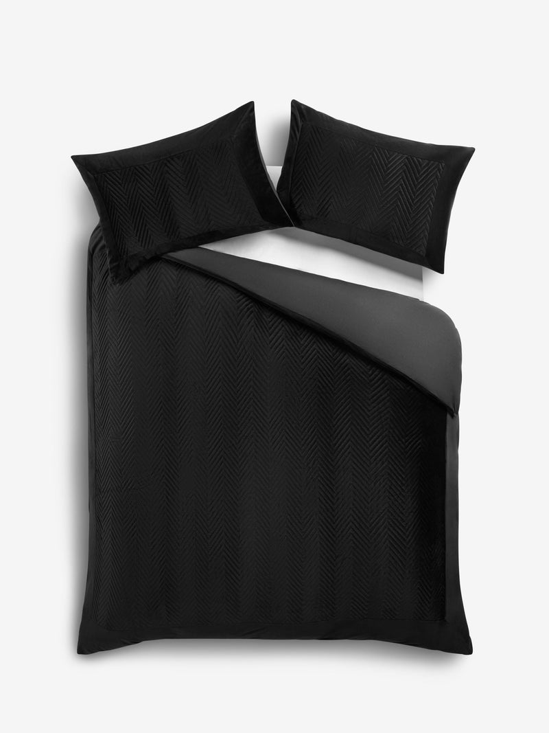 Madison black quilted velvet duvet cover and pillowcase set - British product