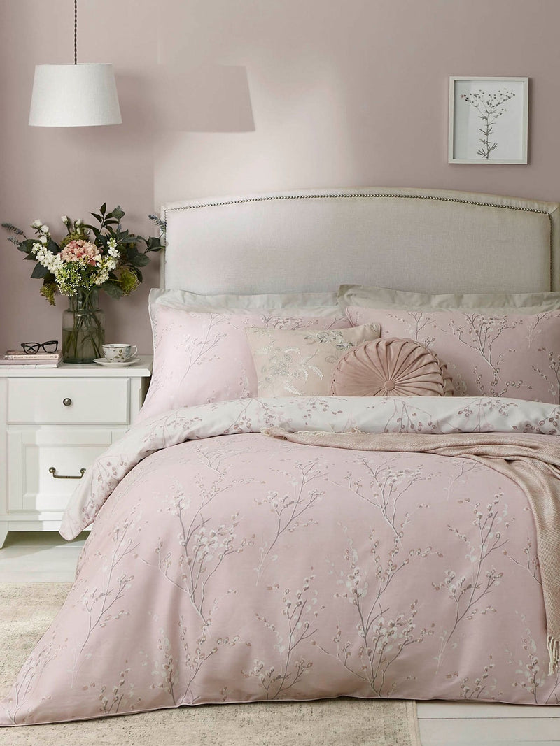 Laura Ashley Pink Blush Pussy Willow duvet cover and pillowcase set, UK version