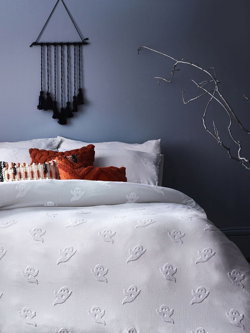 Furn White Ghost Halloween 100% Tufted Cotton Duvet Cover and Pillowcase Set