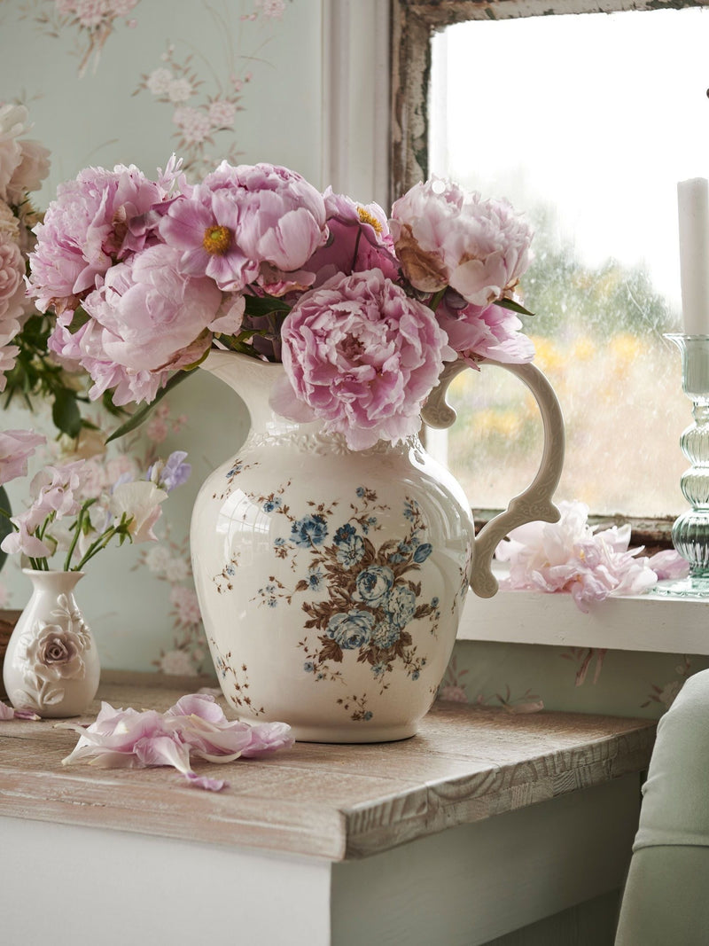 Shabby Chic by Rachel Ashwell white jug vase 22.5cm (British brand)