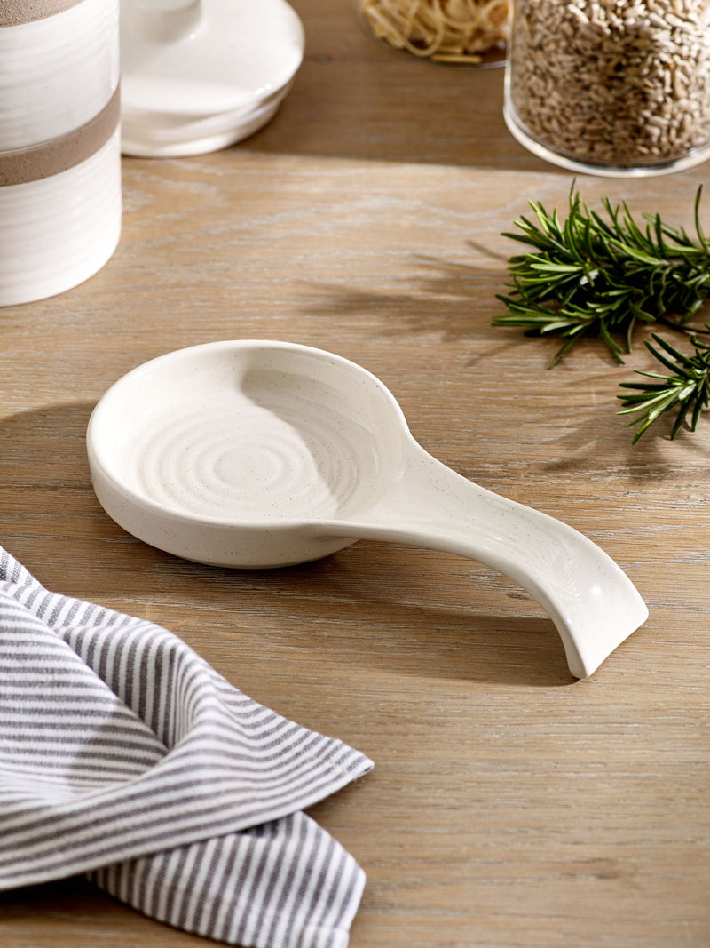 Hayden cream speckle spoon rest - British product