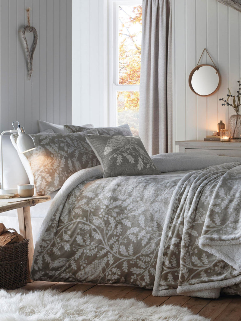 Dreams & Drapes green woodland owls plush fleece duvet cover set - British product