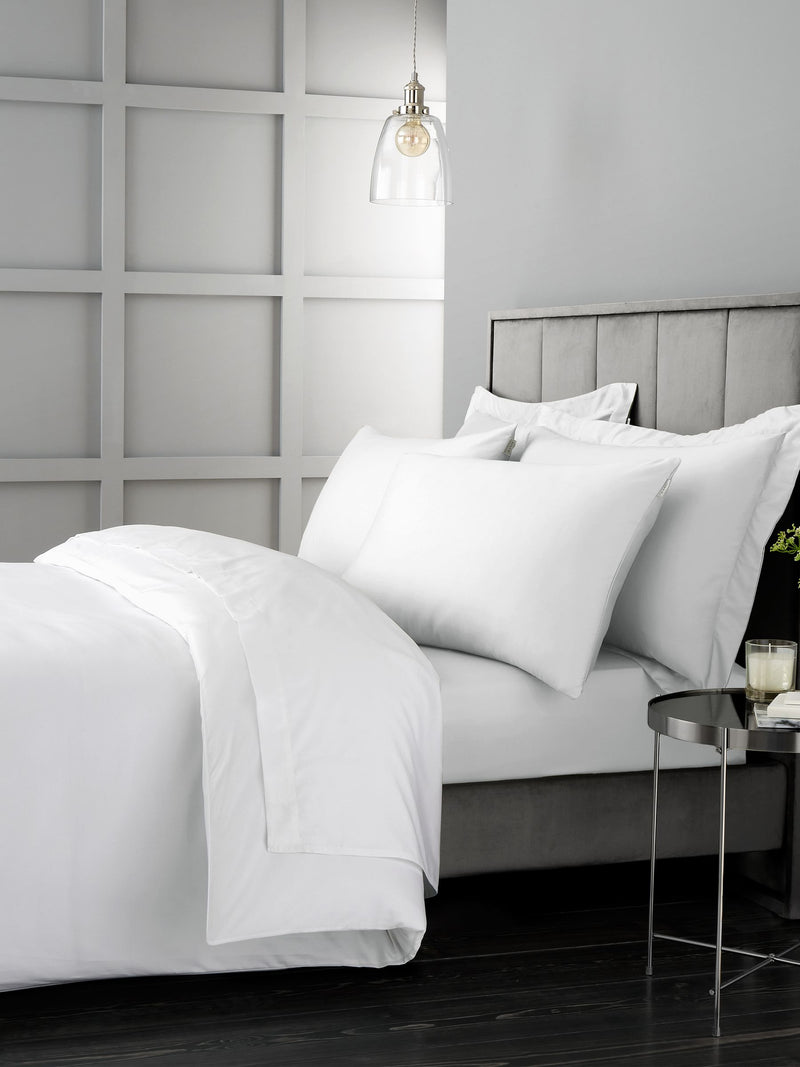 Bianca White duvet cover set - British product