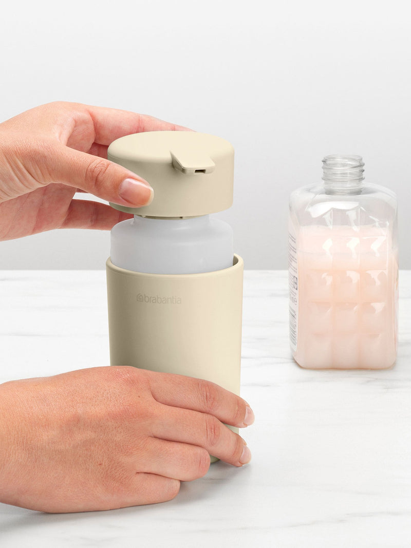 Brabantia Cream ReNew soap dispenser - British product