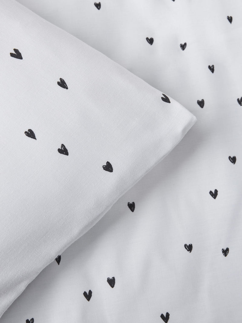 Black/white hearts reversible duvet cover and pillowcase set - British product