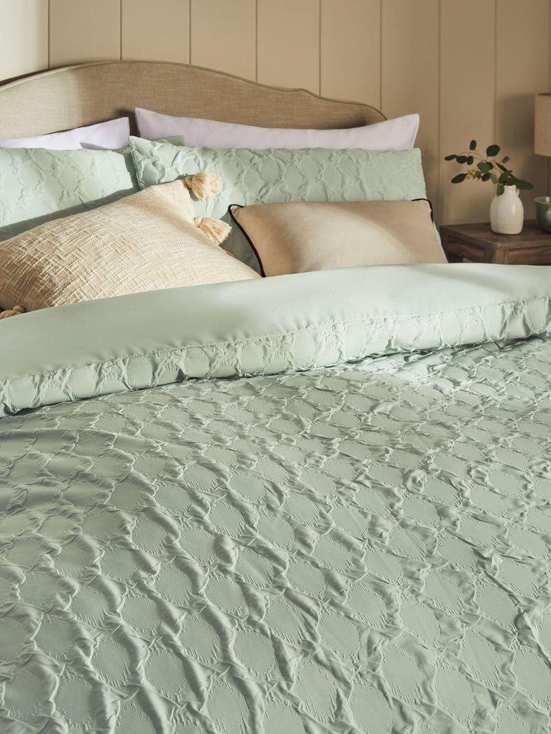 Green sage textured embossed duvet cover and pillowcase set, UK version
