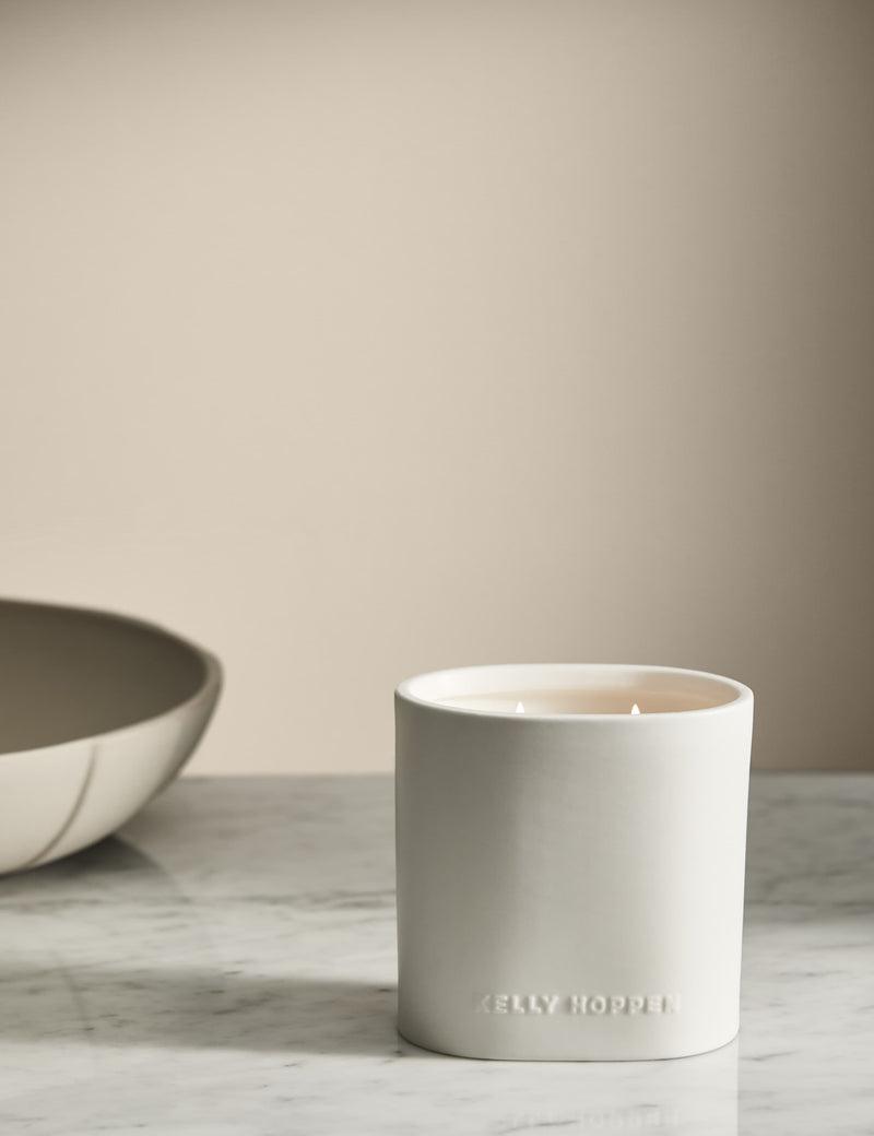 No. 1 Fragrance Oval Ceramic Candle 800g