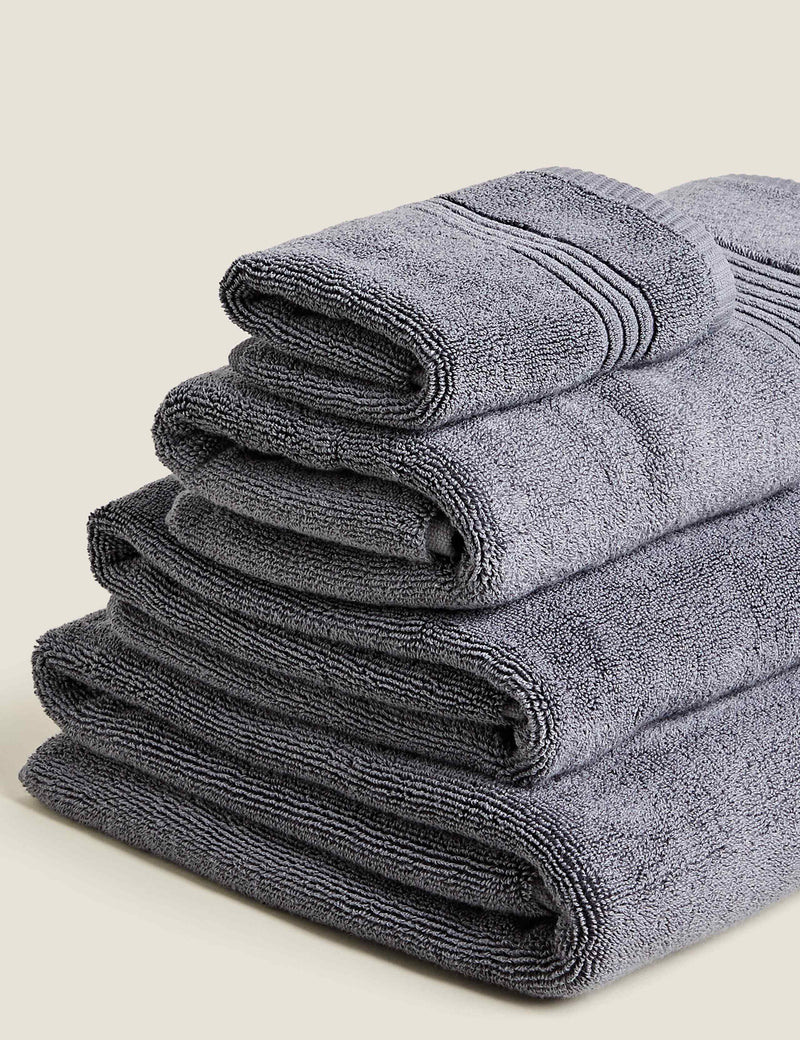 Plush Egyptian cotton bath towel, imported from the UK