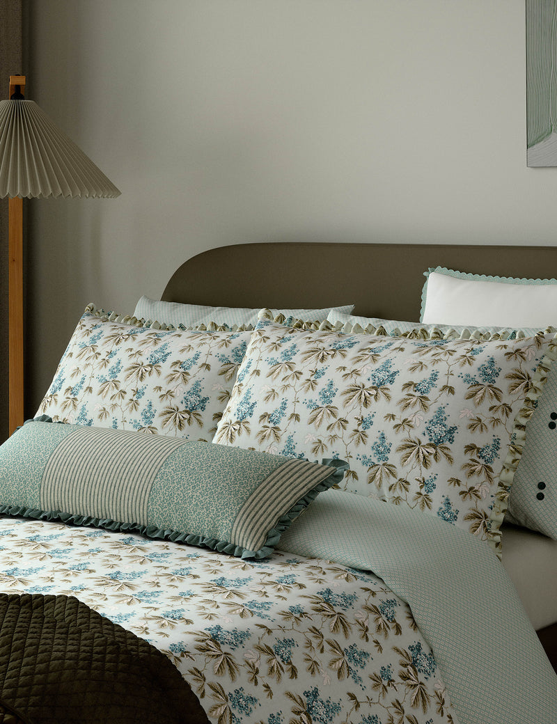Bedeck of Belfast Clarence bedding set - British product