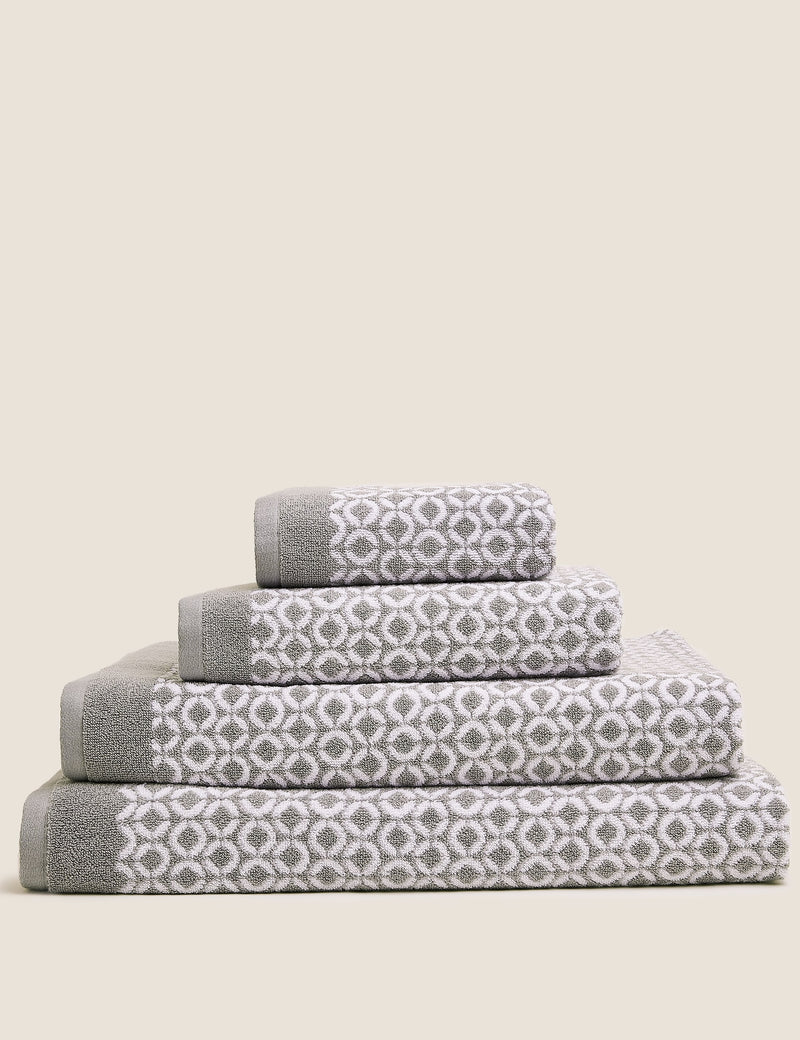 Pure cotton repeat links bath towel, imported from the UK