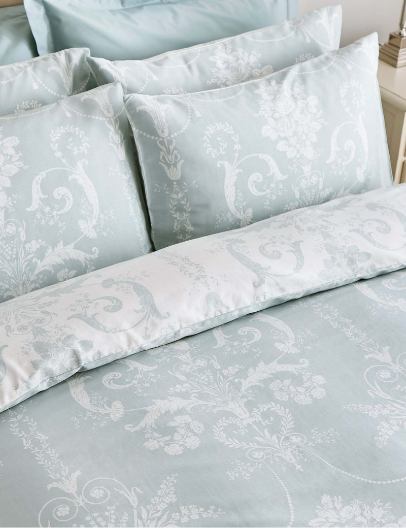 Laura Ashley Josette bedding set, imported from the UK