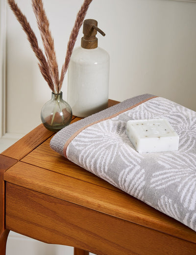 Bedeck of Belfast Pure Cotton Zenda Towel Bath Towel