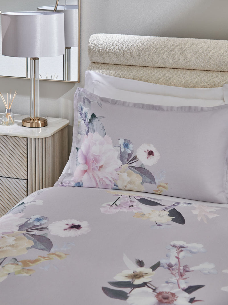 Lipsy Poppy Grey duvet cover and pillowcase set, UK version