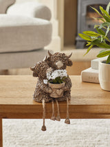 Natural Hamish Couple with Artificial Flowers Room Decoration 22.5cm High