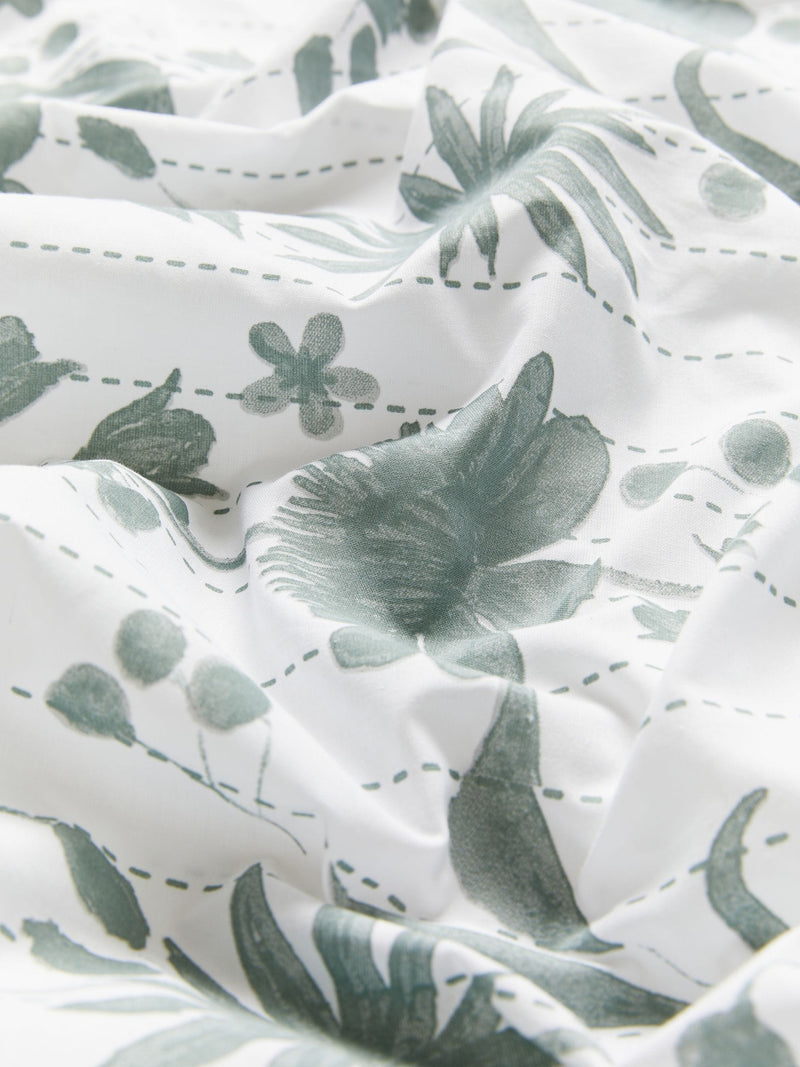 Green/White floral reversible duvet cover and pillowcase set, UK version