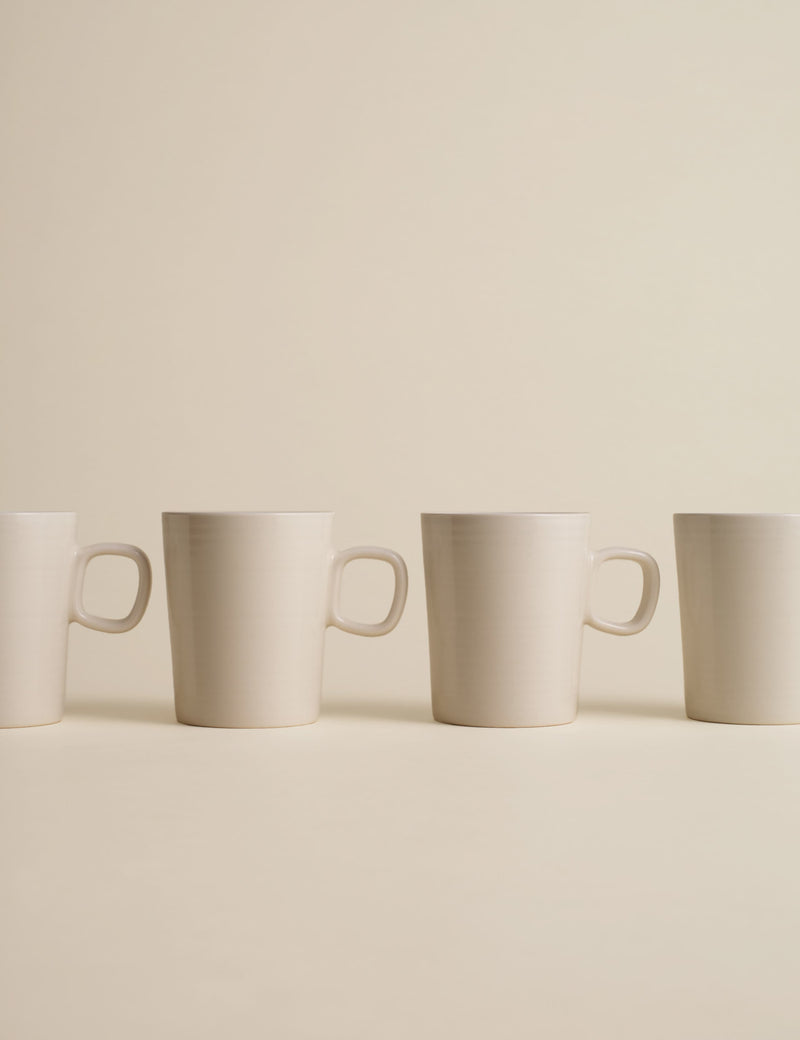 Set of four ribbed ceramic cappuccino cups (British brand)