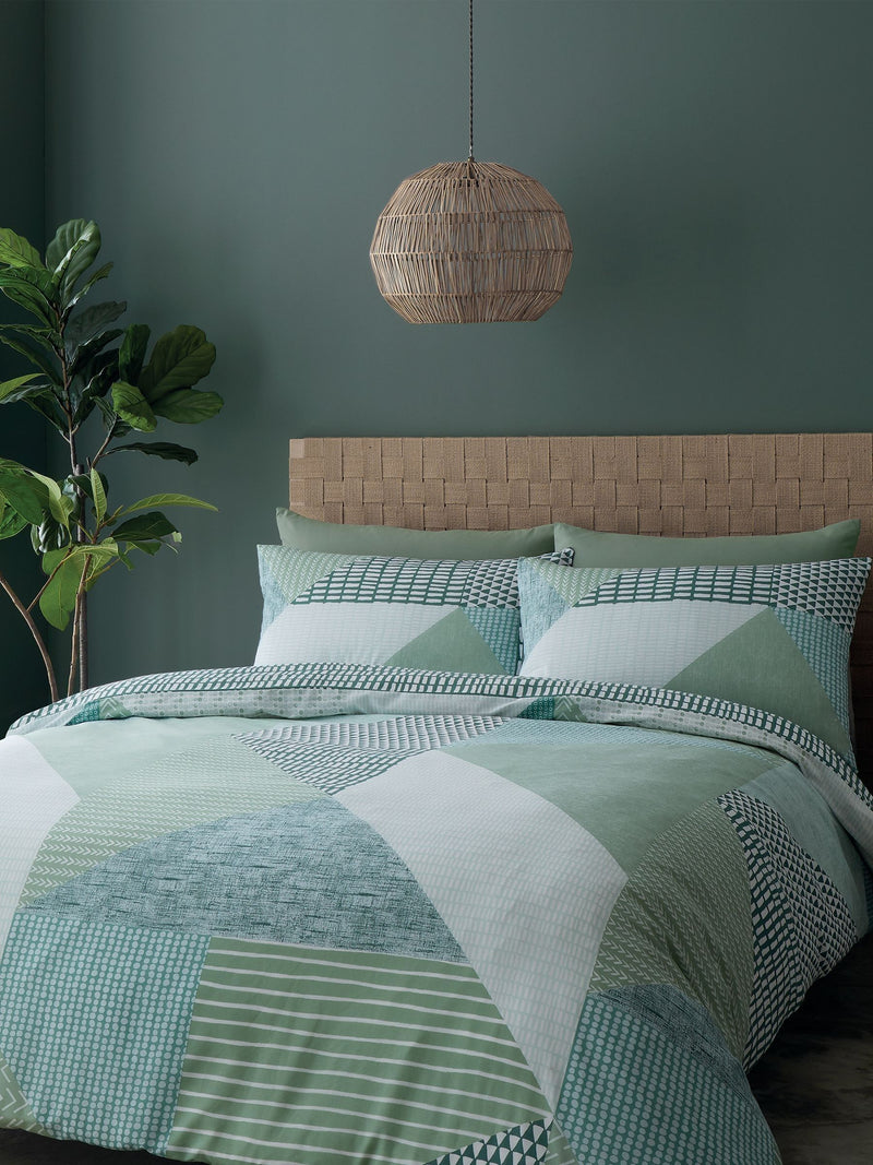 Catherine Lansfield Green Larsson Geo duvet cover and pillowcase set - British product