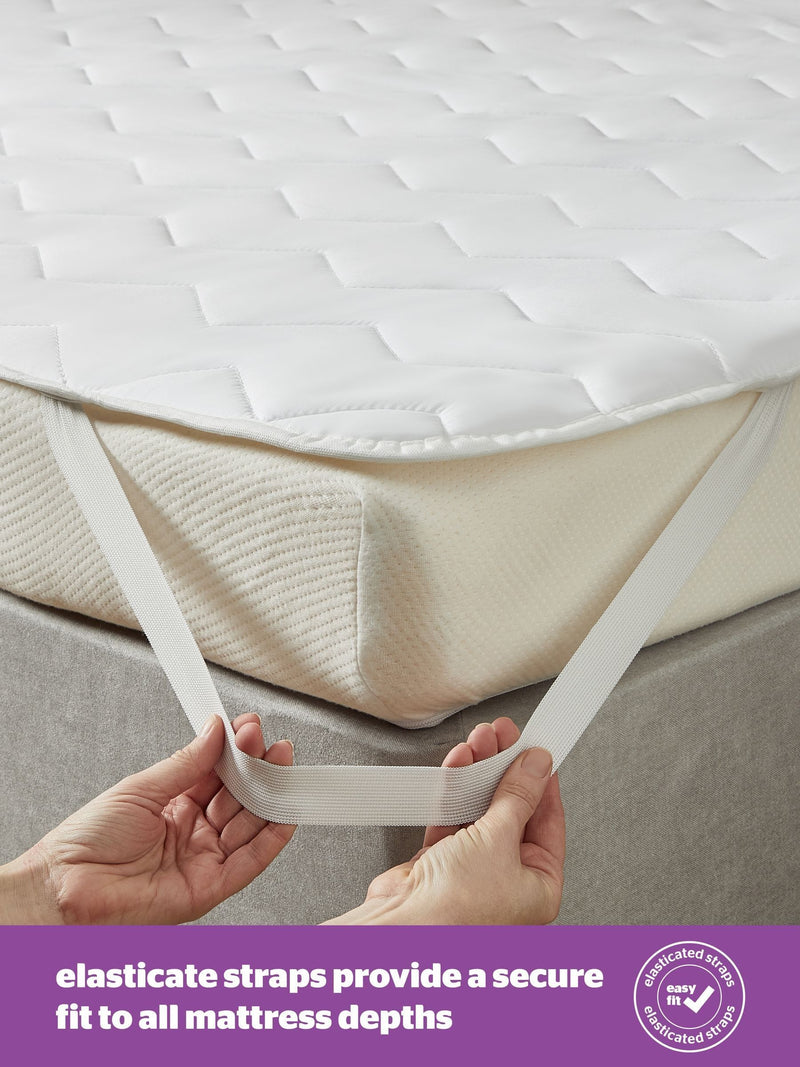 Silentnight Deep Sleep mattress protector (British brand)