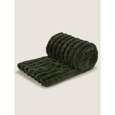 George Home Green Ribbed Faux Fur Throw 150 x 120 cm