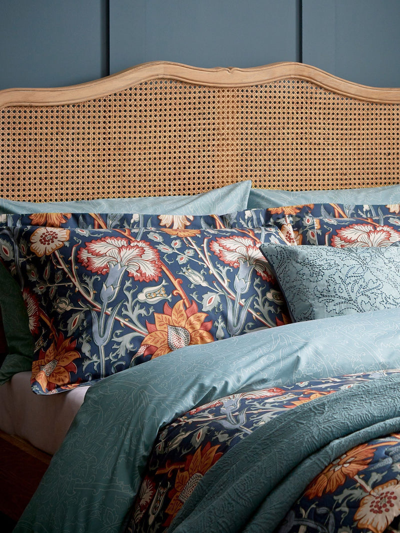 Morris & Co Teal Pink And Rose Duvet Set, imported from the UK