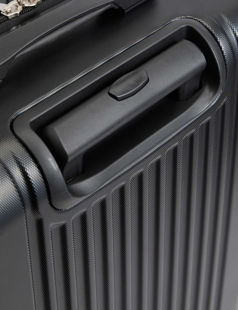 Vienna 4 wheel hard shell medium suitcase (British brand)
