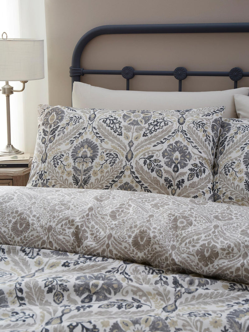 Dreams & Drapes Natural Harriet duvet cover set - British product