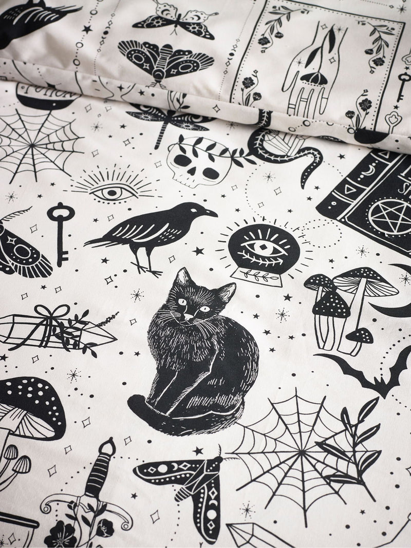 Catherine Lansfield Black/Natural Enchanted Witchcraft Reversible Duvet Cover Set - British product