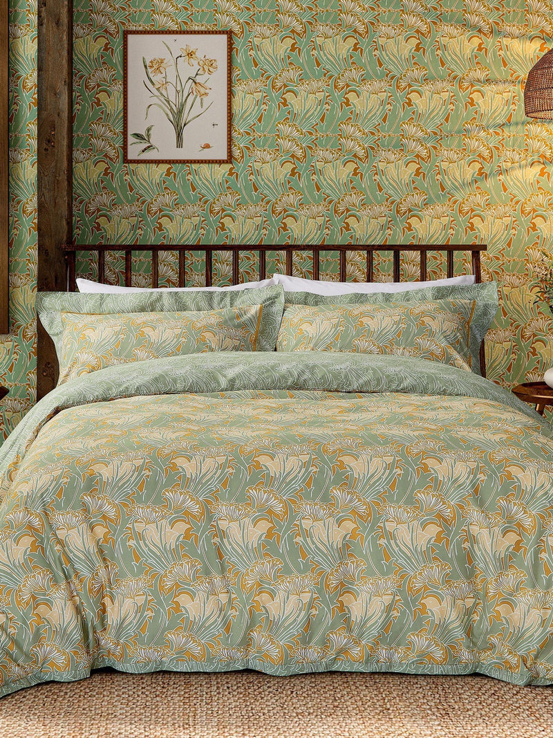 Morris & Co Pistachio Lace Flower duvet set, imported from the UK
