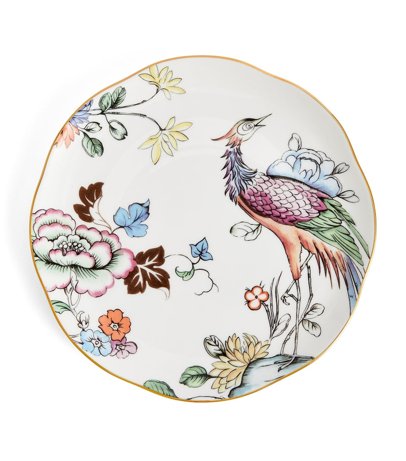 Wedgwood Fortune bone china decorative plate 21cm (British brand)
