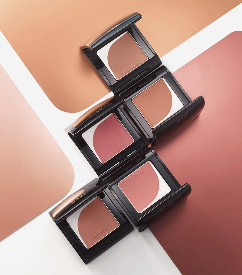 Sensai Blooming Blush powder blush (British brand)