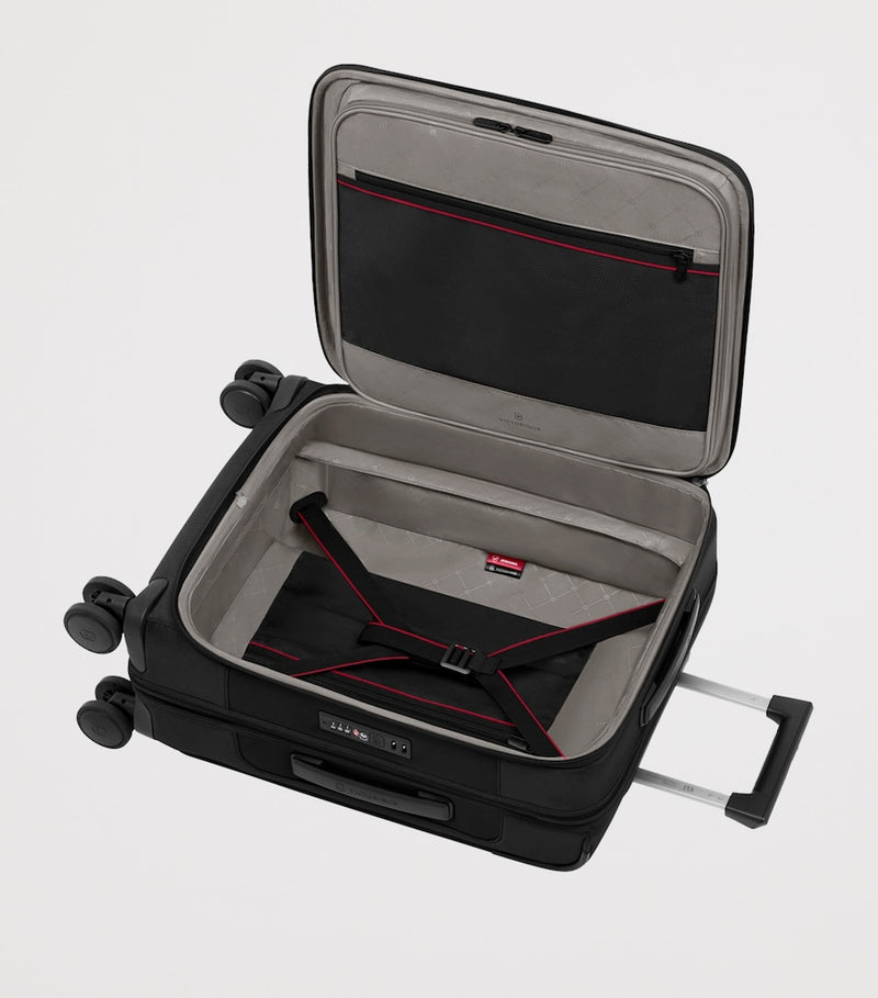 Victorinox Werks 7.0 Global Carry-On Spinner Suitcase (55cm)