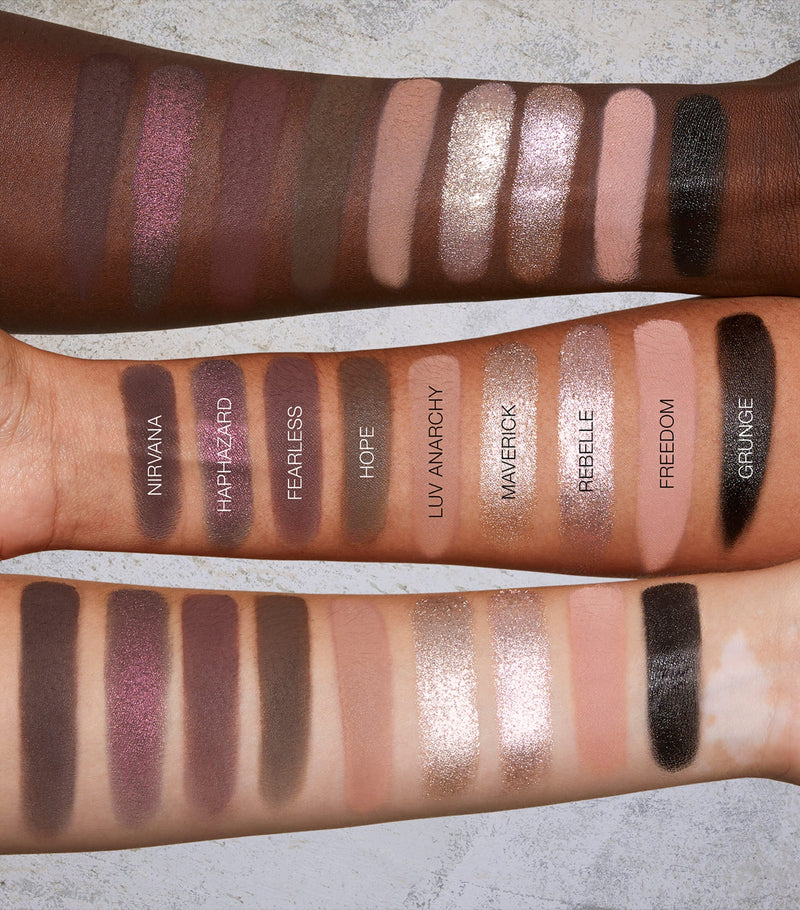 Huda Beauty Pretty Grunge Eyeshadow Palette