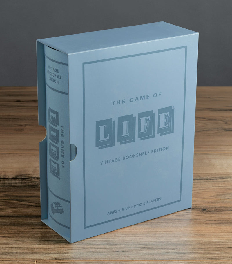 VINTAGE BOOKSHELF The Game of Life Board Game