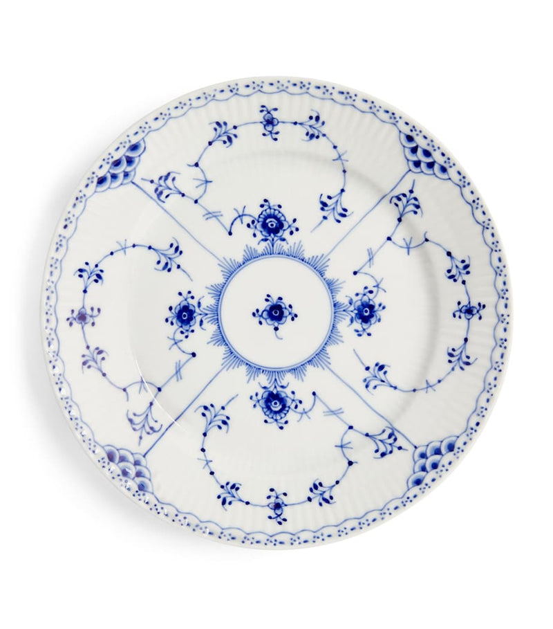 Royal Copenhagen Blue Fluted Half Lace porcelain plate 19cm, imported from the UK