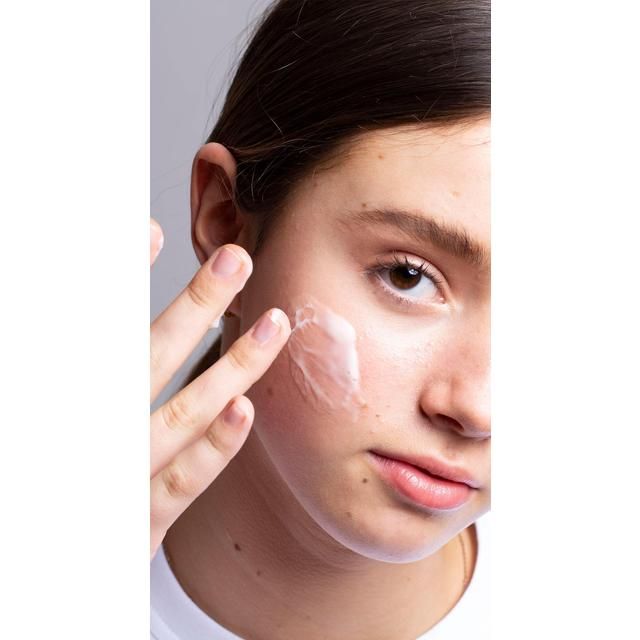 Balance Me Pure Skin Face Wash 125ml - McGrocer