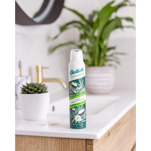 Batiste Naturally Coconut Milk & Hemp Seed Oil 200ml - McGrocer