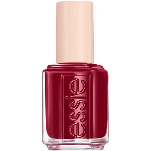 Essie nail polish I Am The Moment red - British product