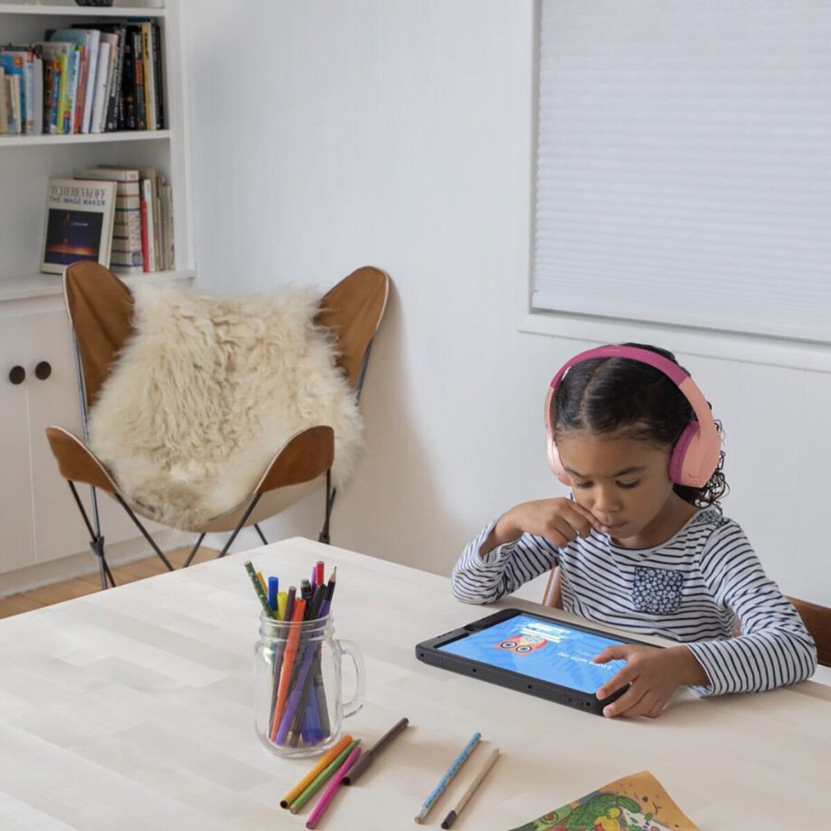 Belkin Soundform Mini Wireless On-Ear Headphones for Kids with Travel Case in 2 colours - McGrocer