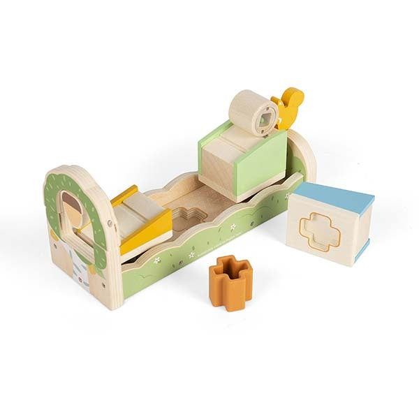 Bigjigs Toys Wooden Squirrel Shape Sorter and Ramp Game - McGrocer