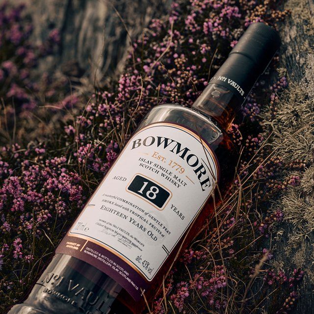 Bowmore 18 Year Old Single Malt Scotch Whisky 70cl